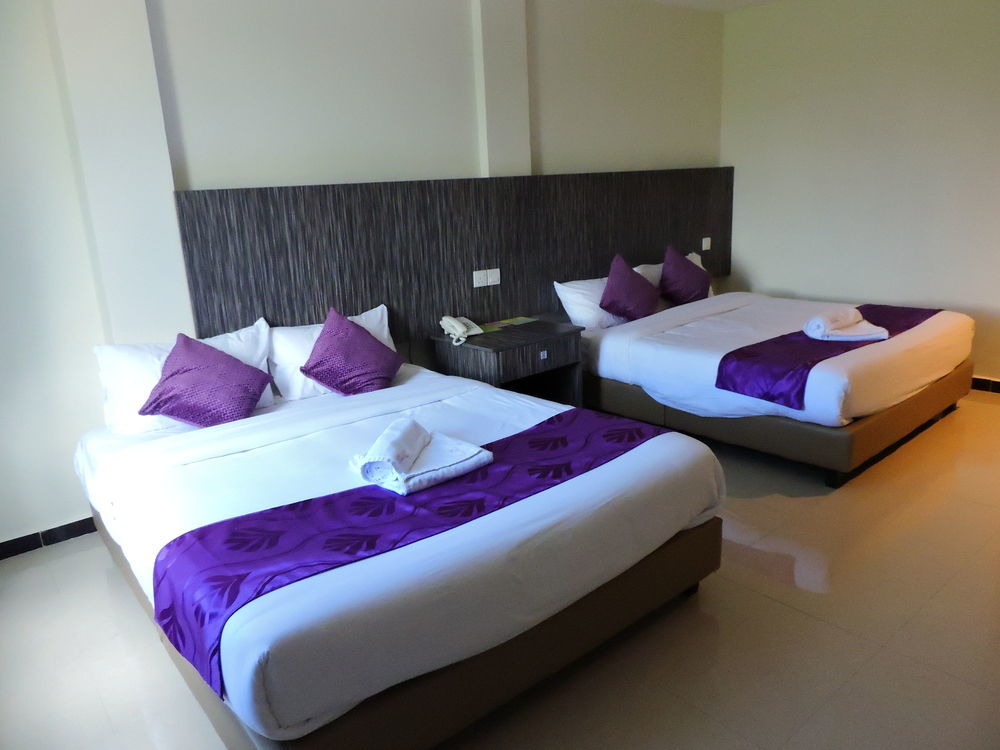 Salsa Resort Langkawi By Casa Loma Pantai Cenang  Bagian luar foto
